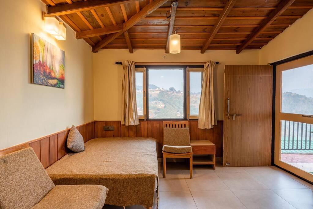 Dream Cottage 3 Pet-Friendly 2Br W Mountain View Mukteshwar Ngoại thất bức ảnh