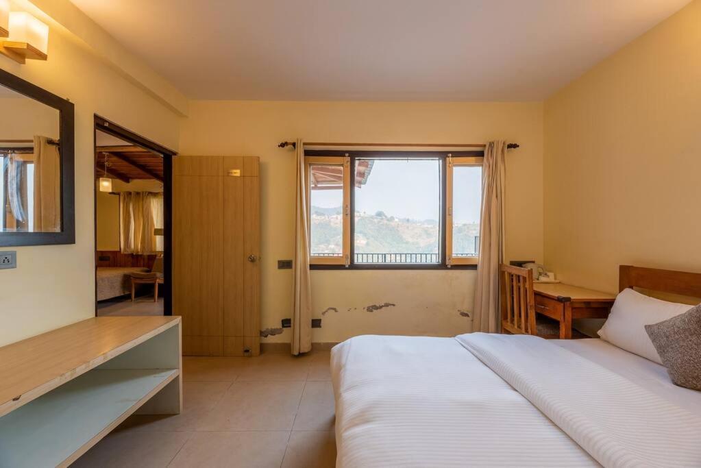 Dream Cottage 3 Pet-Friendly 2Br W Mountain View Mukteshwar Ngoại thất bức ảnh